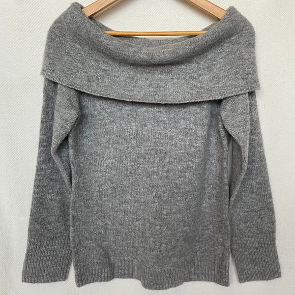 Theory Sabine Gray Wool Off The Shoulder Sweater - Picture 2 of 7